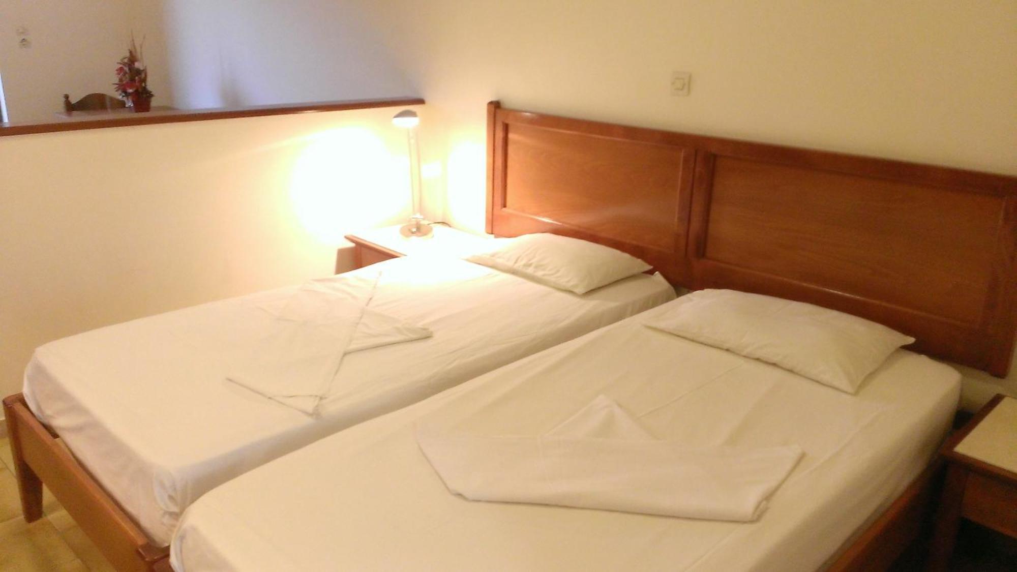 Captain Yiannis Studios & Apartments คอสทาวน์ ภายนอก รูปภาพ