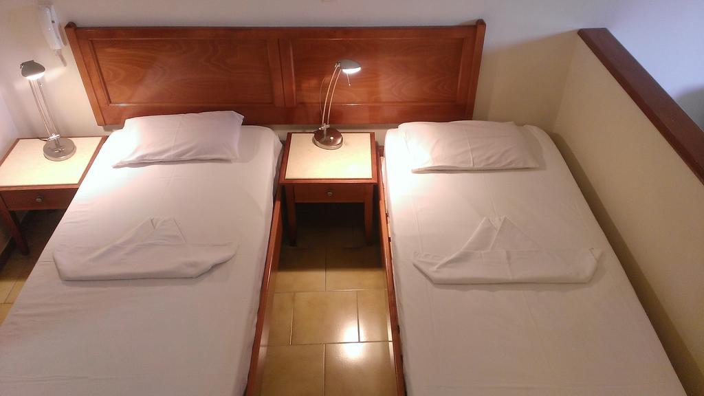 Captain Yiannis Studios & Apartments คอสทาวน์ ห้อง รูปภาพ