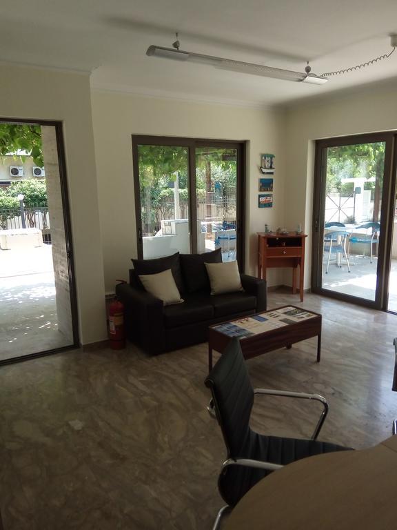 Captain Yiannis Studios & Apartments คอสทาวน์ ภายนอก รูปภาพ